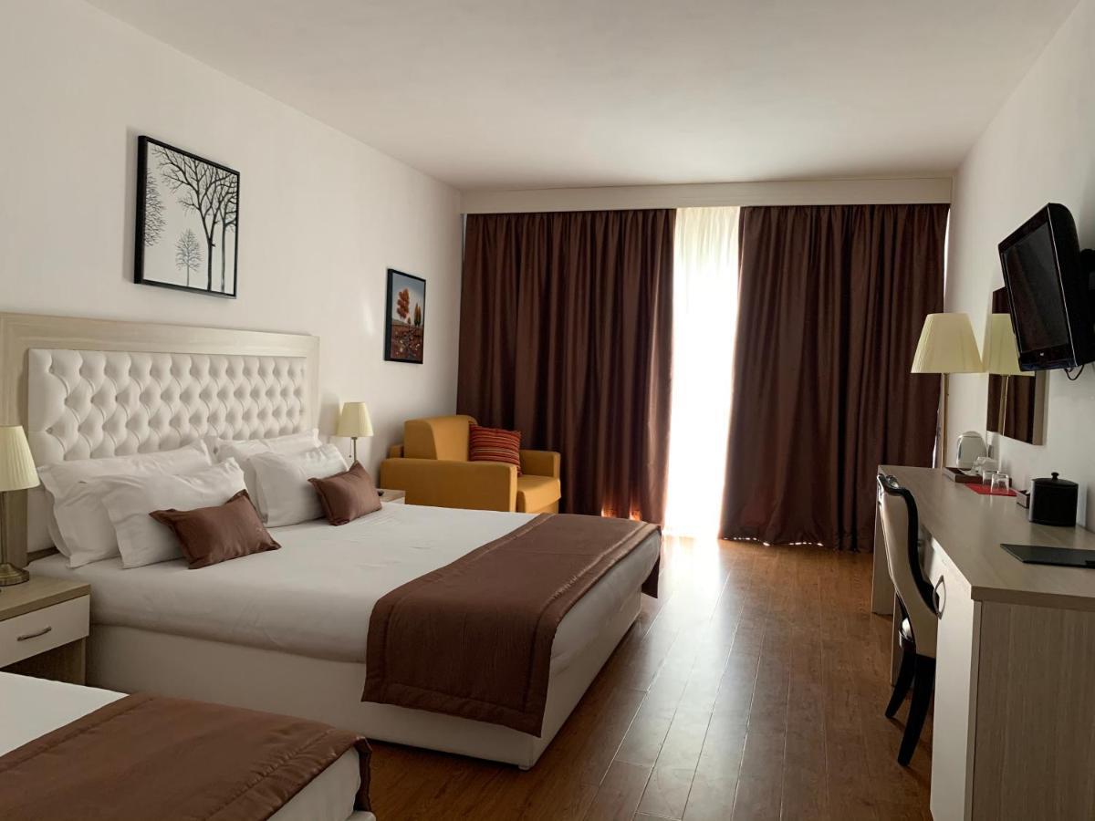 Hotel Bleart Shkallnur Экстерьер фото