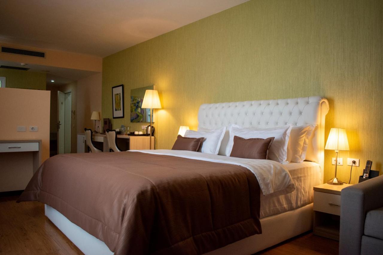 Hotel Bleart Shkallnur Экстерьер фото