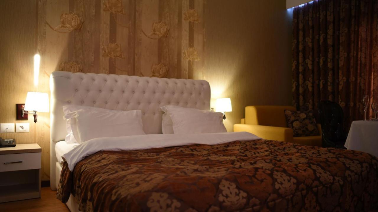 Hotel Bleart Shkallnur Экстерьер фото